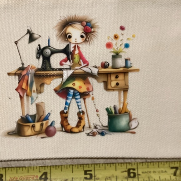 Cute Sewing Themed Pouch with Green Zipper - Picture 2 of 4